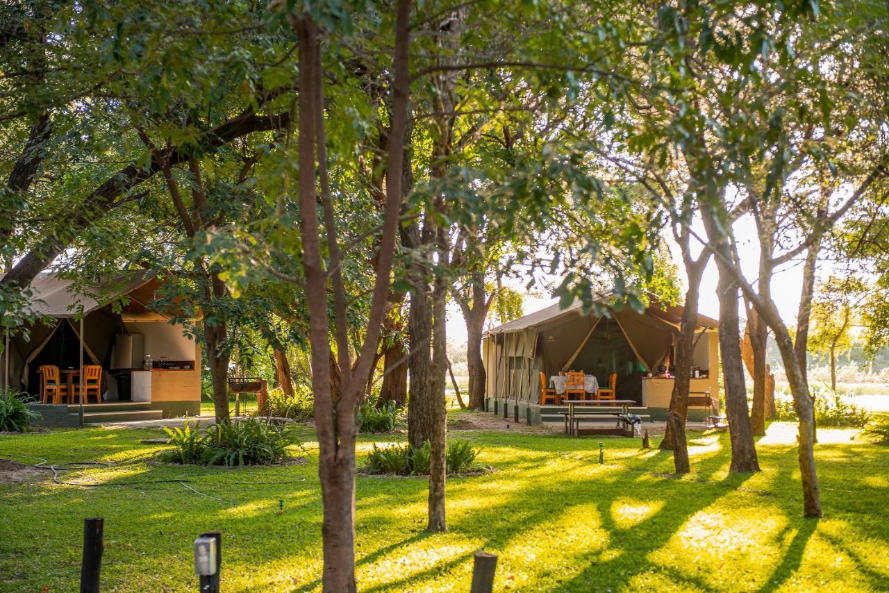Отель Zambezi Mubala Camp Катима-Мулило Экстерьер фото